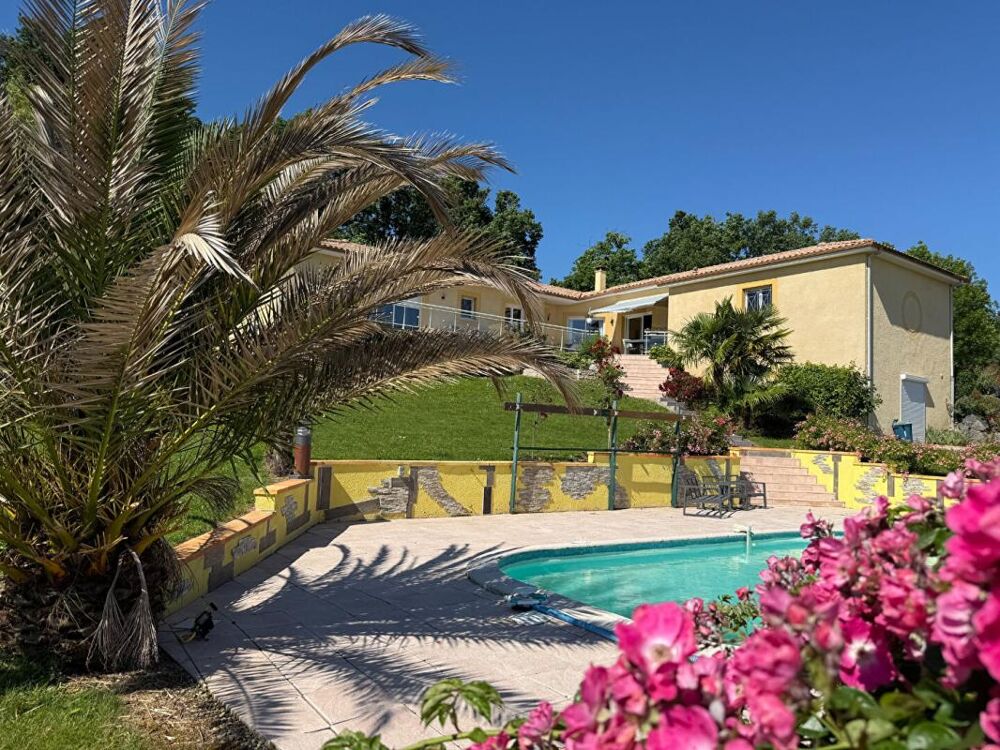 Maison Aire Sur L Adour 6 pièce(s) 151 m2