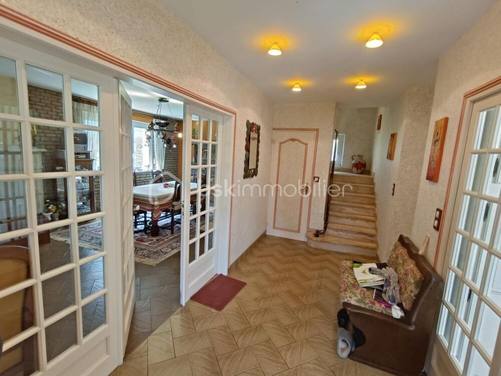 Maison 13 pièces 240m²