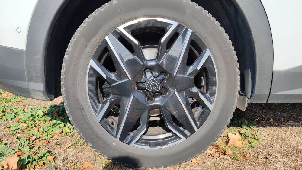 3008 3 1.2 136 Hybride e-DSC6 Gt Pack 2024 occasion 66250 Saint Laurent De La Salanque