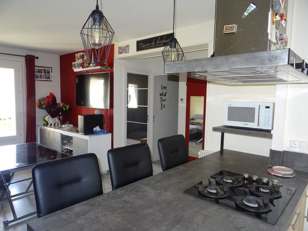 A LIMOGES SECTEUR OUEST VALADON BEL APPARTEMENT F3 D'ENVIRON 52 M² SANS TRAVAUX AU REZ DE CHAUSSEE AVEC DEUX CHAMBRE