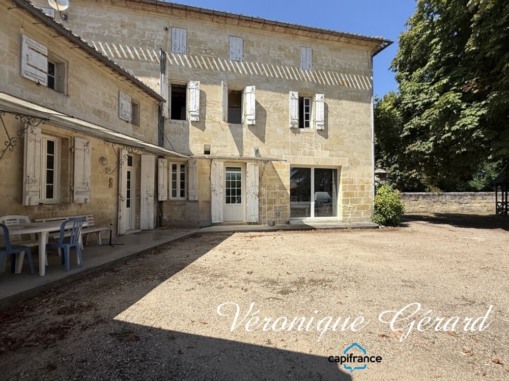 Vente Maison BELLE MAISON EN PIERRE DE TAILLE DE 252 M², 7 CHAMBRES, COMBLES AMÉNAGEABLES, JARDIN PAYSAGER,3 GARAGES Sainte terre