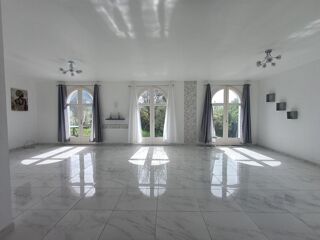  Maison à vendre 7 pièces 196 m²