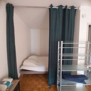  Appartement à louer 1 pièce 32 m²