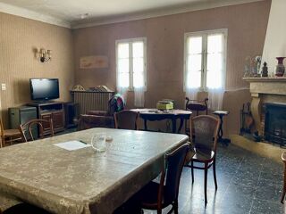  Propri�t�/ch�teau � vendre 15 + pi�ces 325 m�