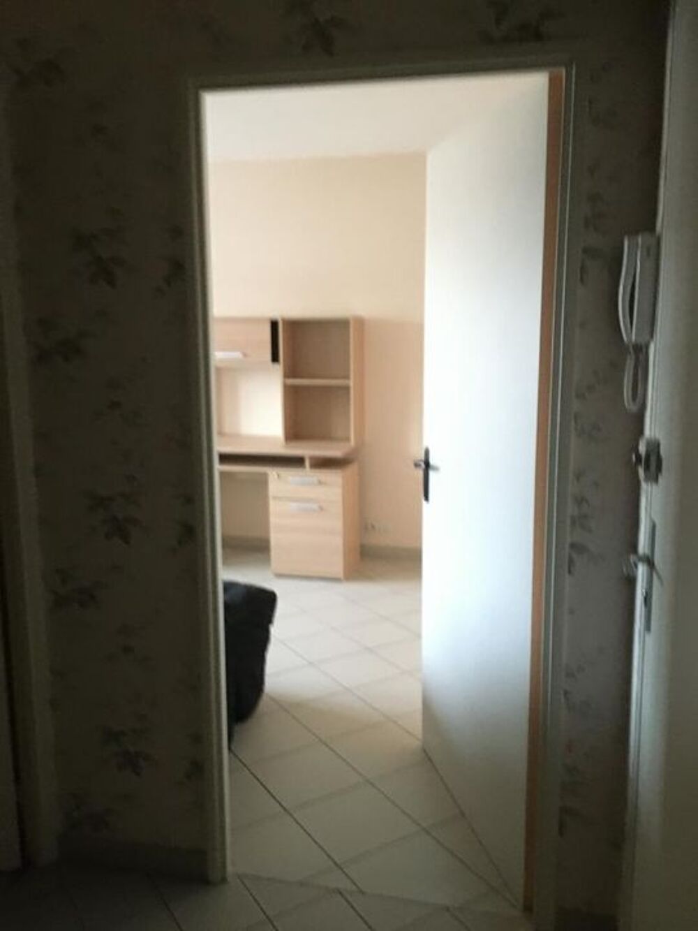 Location Appartement Studio de 28m2 à louer sur Reims Reims