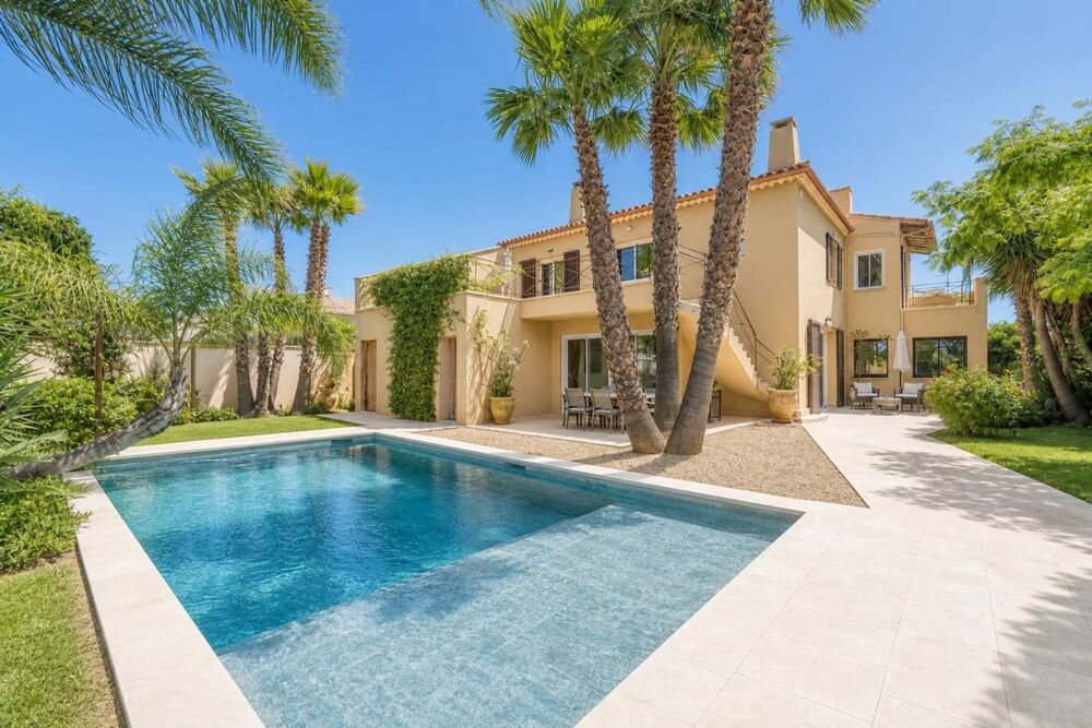 Vente Maison Maison de 6 pièces de 223 m² à Agde Agde