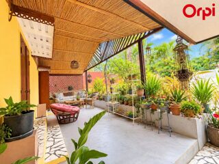 Villa à vendre 5 pièces 217 m²