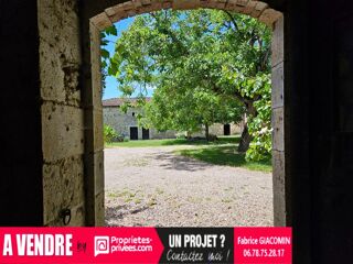  Propriété/château à vendre 14 pièces 377 m²