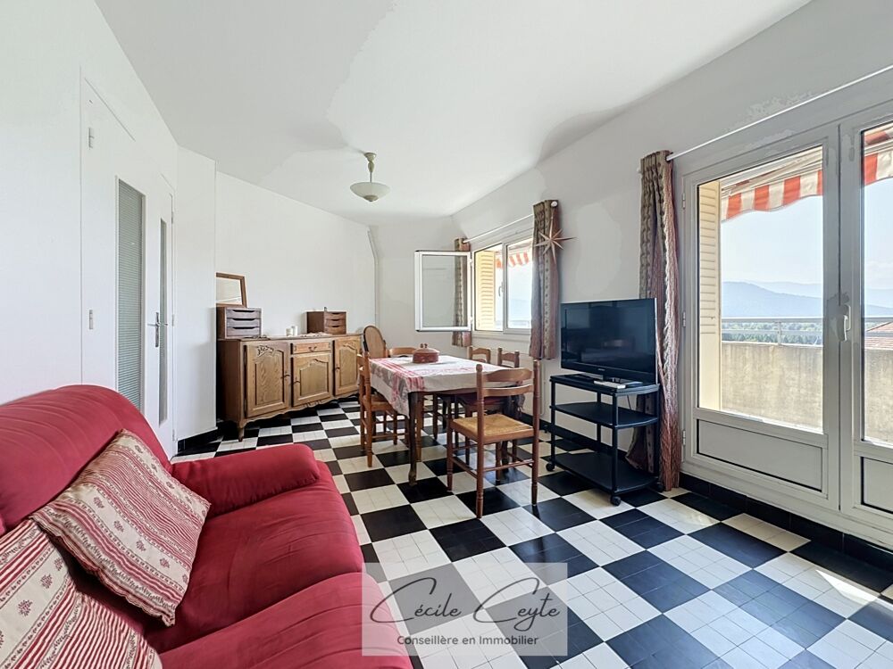 Vente Appartement Grenoble Île Verte, 2 pièces de 52 m² avec balcon panoramique au dernier étage Grenoble
