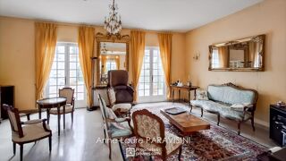  Maison � vendre 10 pi�ces 267 m�