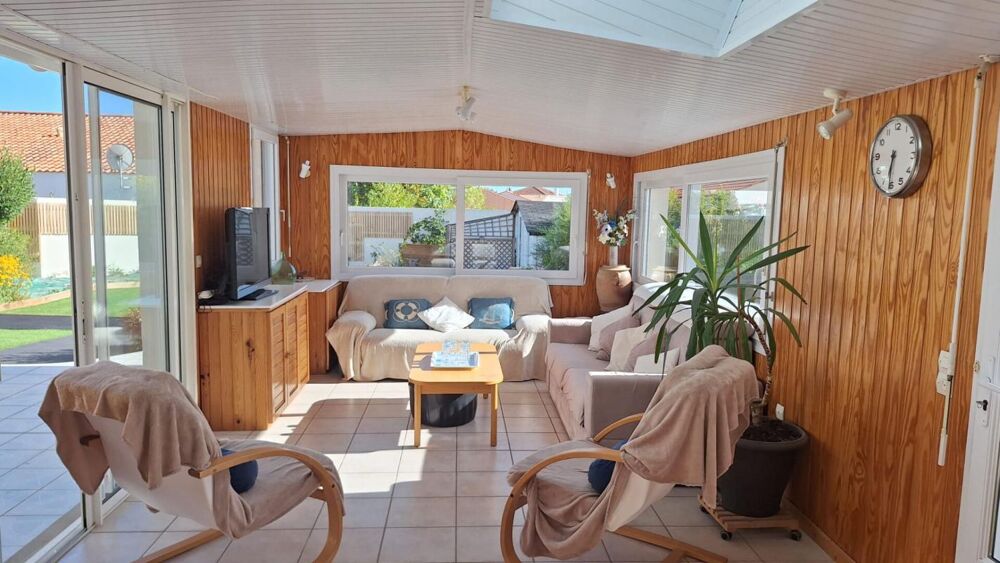 Maison Le Fenouiller 6 pièces 140 m2 - 364000 TTC