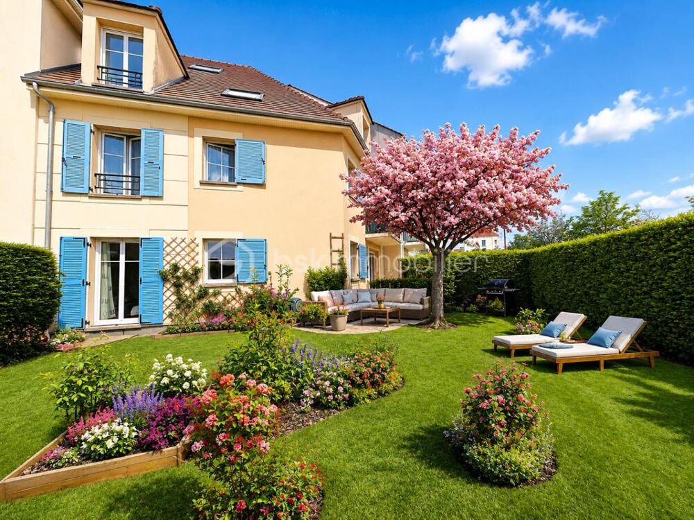 Vente Loft Aux Essarts-le-Roi,  appartement de 51 m² avec jardin privatif d'environ 100 m² et un double garage de 27 m² Les essarts le roi