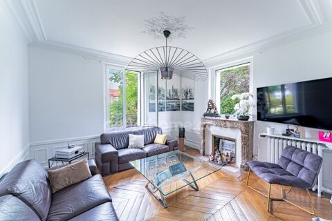 Vente Maison Maison bourgeoise du XIX�me si�cle � 8 pi�ces � 5 chambres� 2 salles de bains � 1 salle d'eau - piscine � double garage � parcel Eaubonne