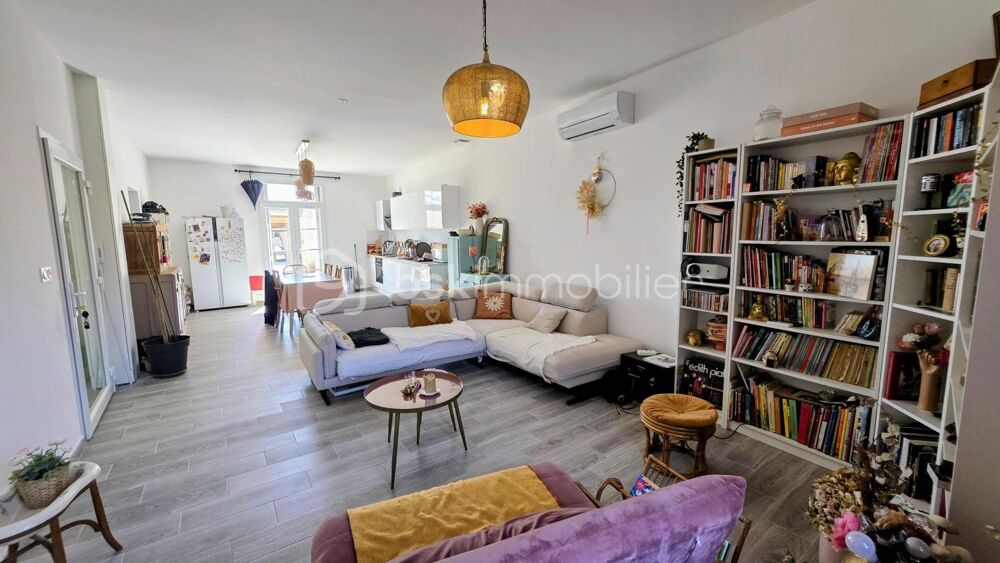 LUNEL Appartement de Charme au Coeur d'un Édifice Historique