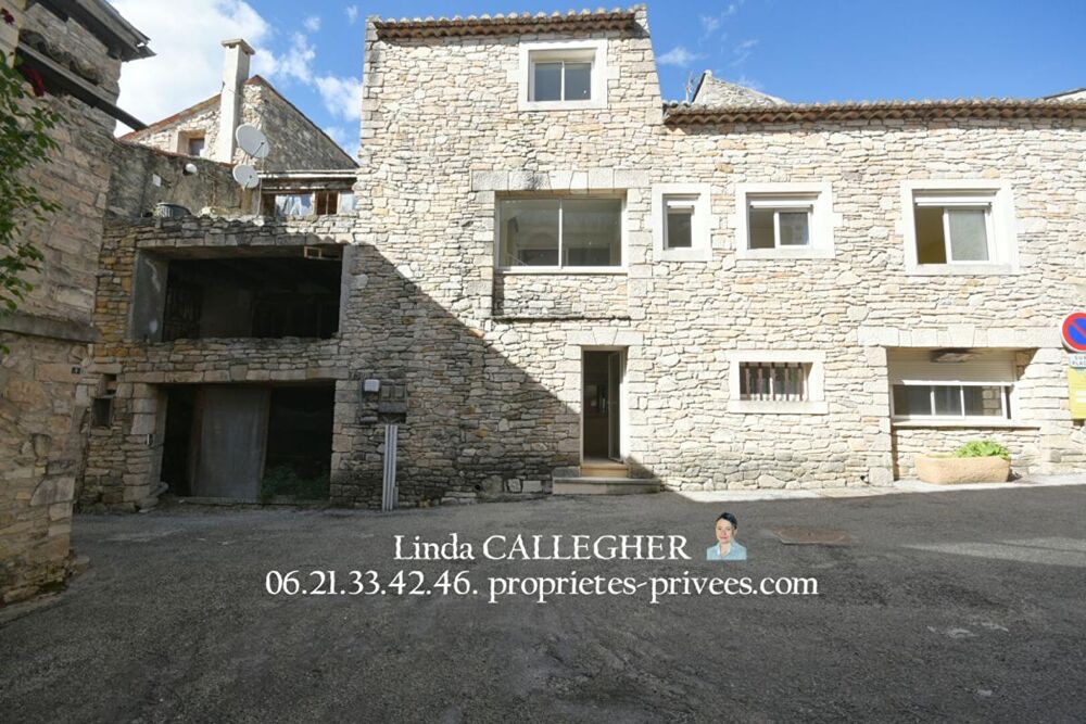 jolie Maison de village en pierre et ruine attenante à faire revivre