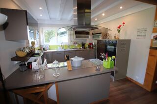  Villa à vendre 8 pièces 205 m²