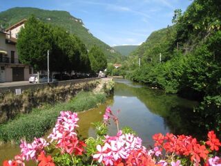  Immeuble � vendre 12 pi�ces 320 m�