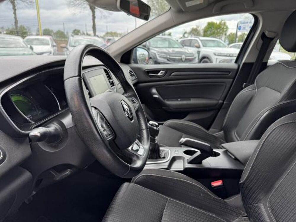 M&eacute;gane IV BERLINE BUSINESS Bleu dCi 115 2020 occasion 42210 Bellegarde-en-Forez