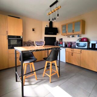  Maison à vendre 7 pièces 211 m²