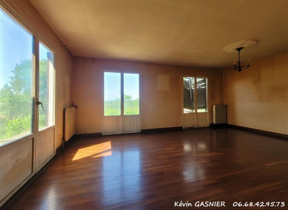 SIREUIL (16440) : Maison de plain pied de 109m2 + garage