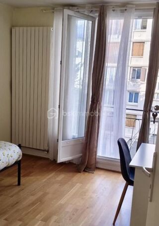  Appartement à louer 5 pièces 67 m²