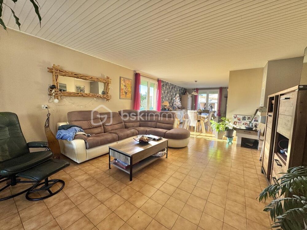 Vente Villa Maison T4 1000m2 de terrain, Commune très prisés proche de Beziers Cessenon sur orb