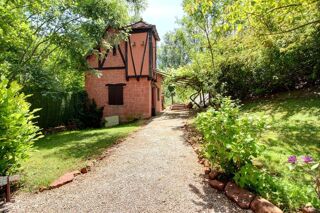  Maison  vendre 8 pices 160 m