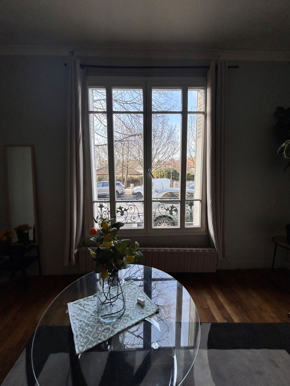 Arcueil centre  Appartement traversant lumineux, parfait cabinet ou activité libérale à 5 minutes du RER B