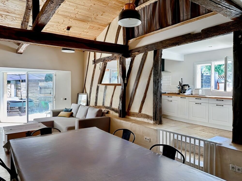 Dpt Gers (32), à vendre LANNEPAX maison P5 de 168 m² - Terrain de 656,00 m² - Plain pied