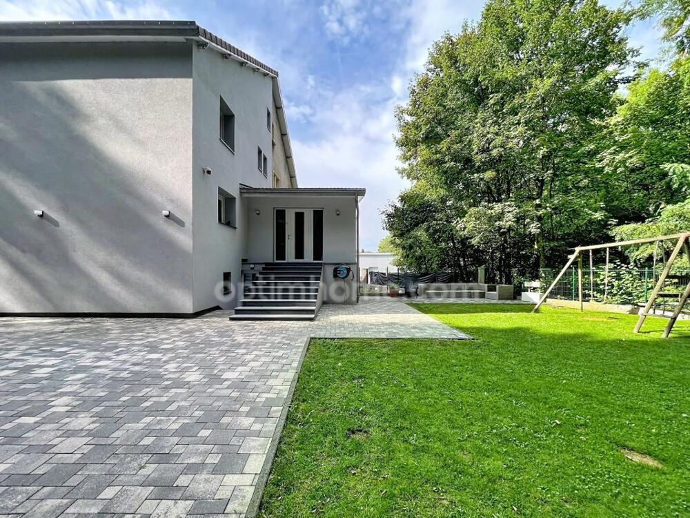 MAISON PLATEAU MONT ST MARTIN 162M2