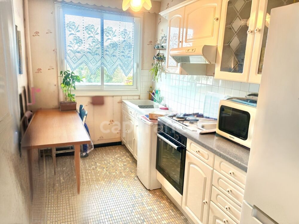Vente Appartement *Dans le quartier des ormeaux* Appartement de 46 m² exposé Ouest, vue dégagée sur la ville et la mer, parking et cave Le havre