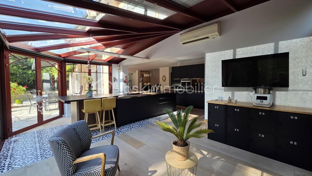 à vendre  Propriété/château Ozoir-la-Ferrière (77330)