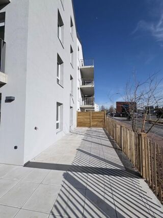  Appartement � louer 4 pi�ces 86 m�