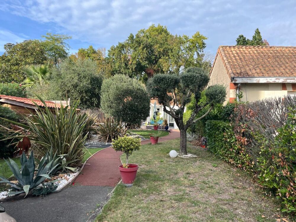 Maison 155 m² avec jardin et piscine centre-ville de LIBOURNE (33)