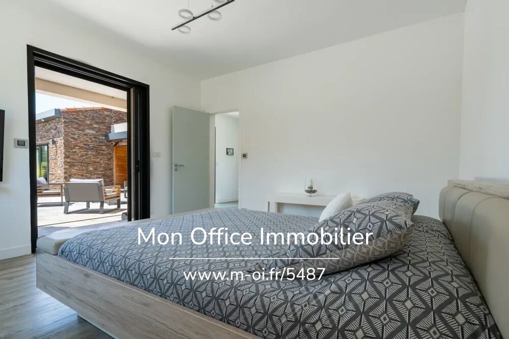 Vente Maison Référence : 6840-DVI - Villa contemporain de plain pied Bouc bel air