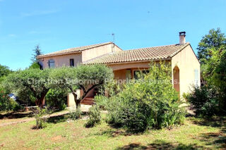  Villa  vendre 7 pices 170 m