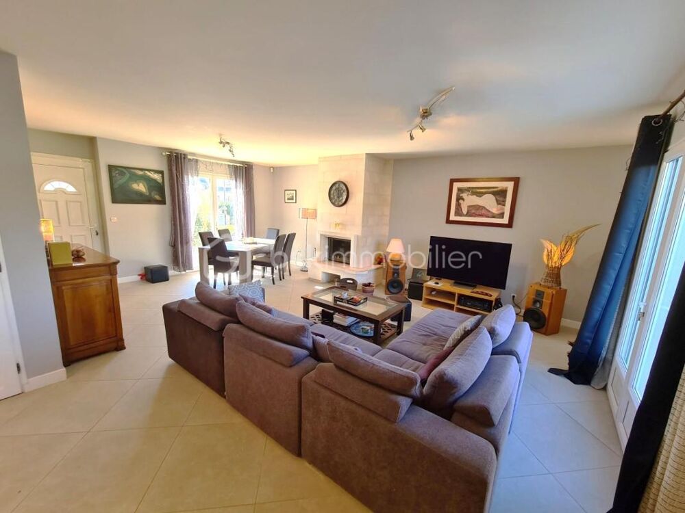 Vente Maison SUPERBE MAISON FONCTIONNELLE AVEC SOUS SOL TOTAL Sainte genevieve des bois