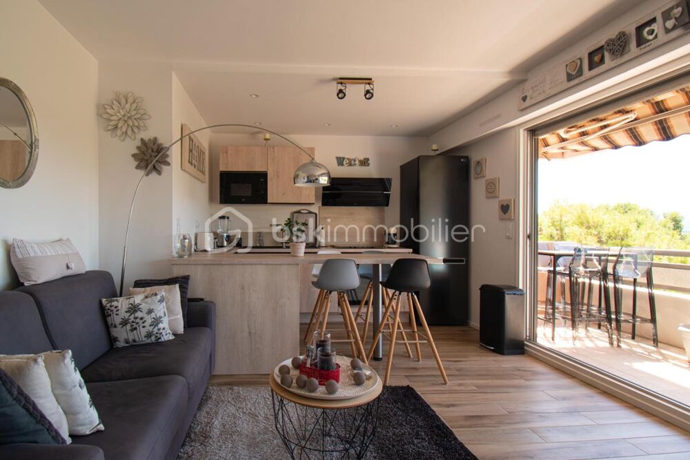 Vente Appartement La Seyne-sur-Mer – T2 rénové avec terrasse et aperçu mer, à 300 m de la plage La seyne sur mer