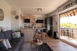Vente Appartement La Seyne-sur-Mer – T2 rénové avec terrasse et aperçu mer, à 300 m de la plage La seyne sur mer