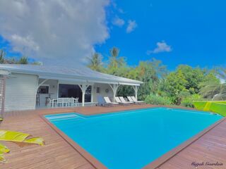  Propriété/château à vendre 7 pièces 130 m²