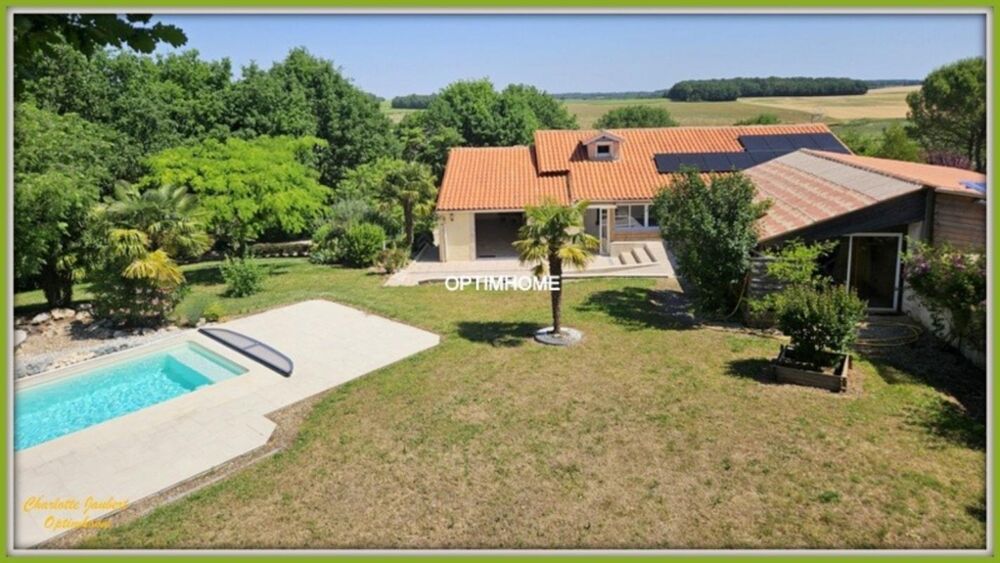 Vente Maison Maison contemporaine avec piscine, appartement indépendant et vaste terrain arboré Roullet saint estephe