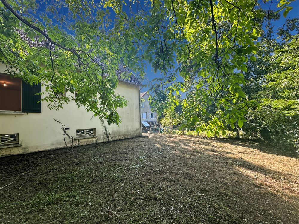 SOUPPES SUR LOING centre ville - Maison P5 de 122 m² - Terrain de 988 m²