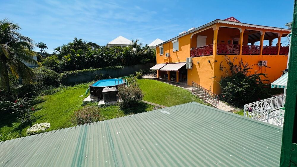 EN EXCLUSIVITE - RARE SAINTE ANNE - ENSEMBLE DE DEUX VILLAS INDEPENDANTES AVEC FORT POTENTIEL LOCATIF