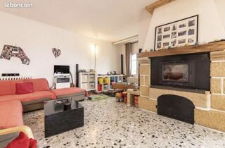  Maison à vendre 9 pièces 238 m²