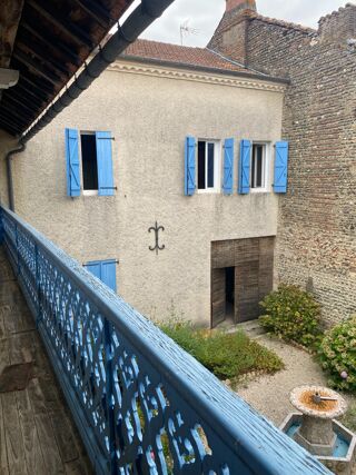  Immeuble à vendre 11 pièces 208 m²