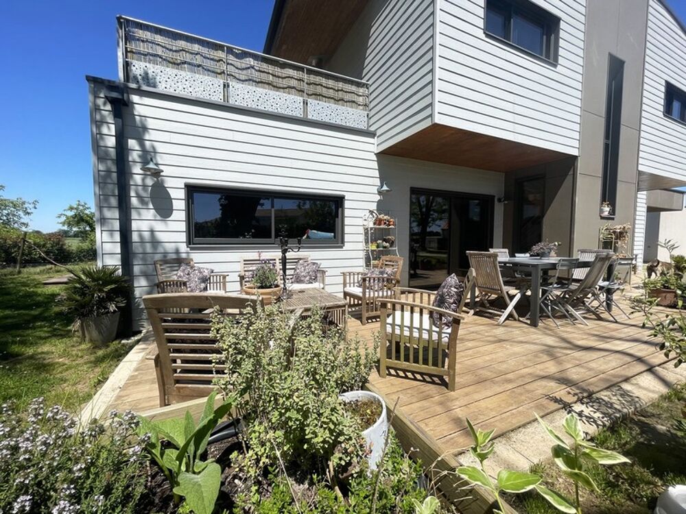 � vendre  Maison Saintes (17100)