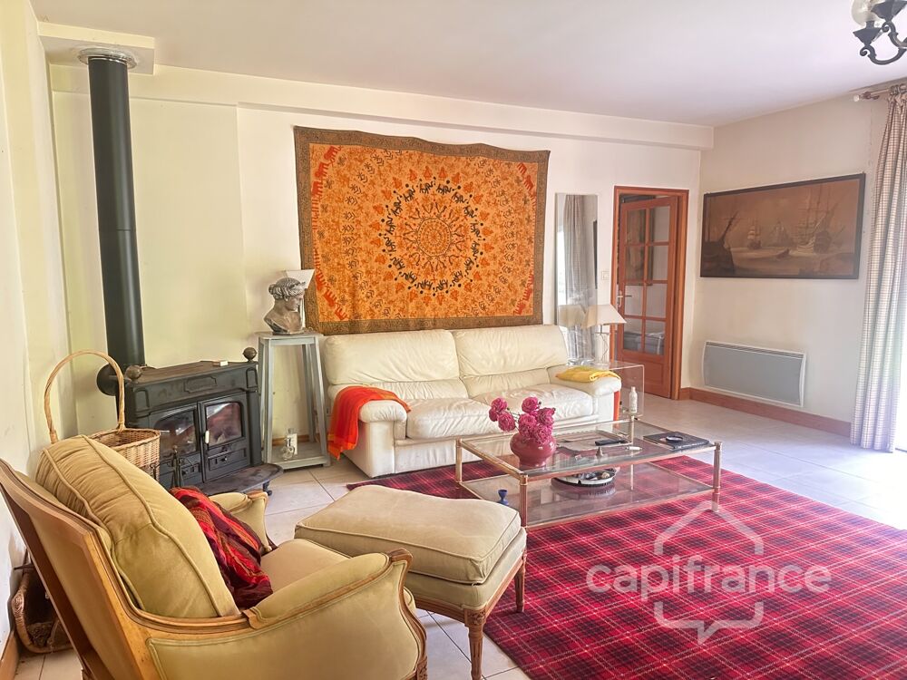Maison familiale de 225 m² avec dépendance sur 3 022 m² - Domaine de Carheil à Plessé