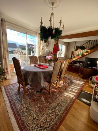  Maison � vendre 6 pi�ces 218 m�