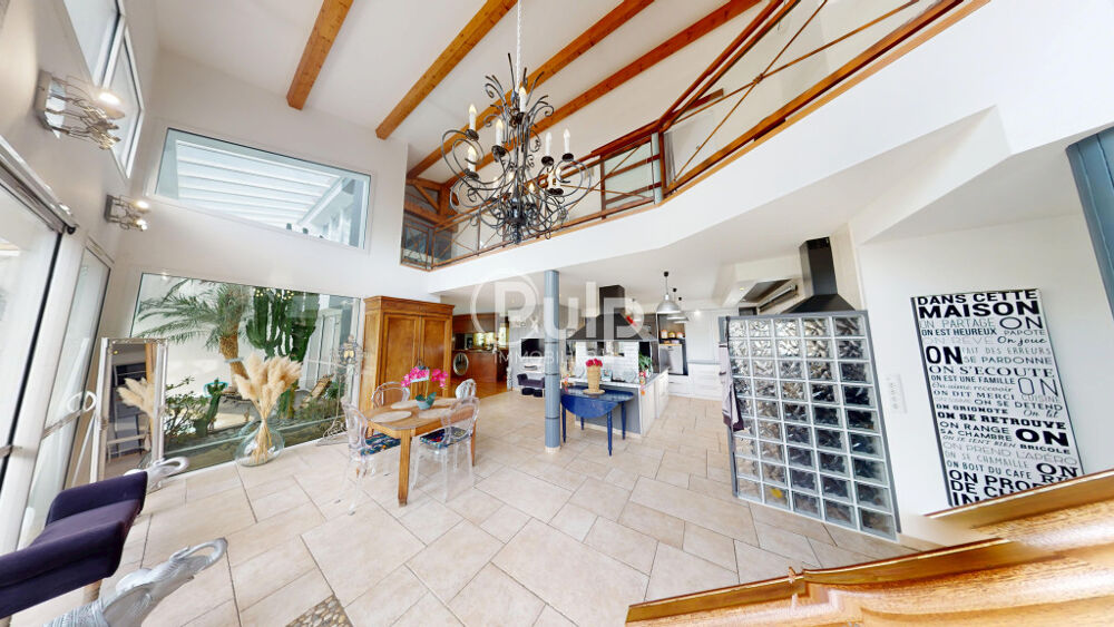 � vendre  Maison Rez� (44400)