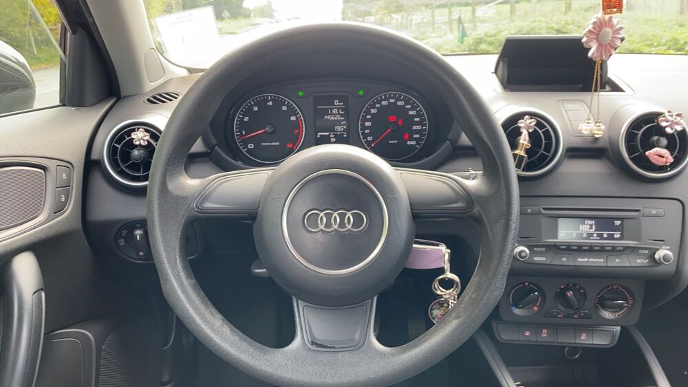 A1 1.2 TFSI 86 Ambition 2014 occasion 59116 Houplines